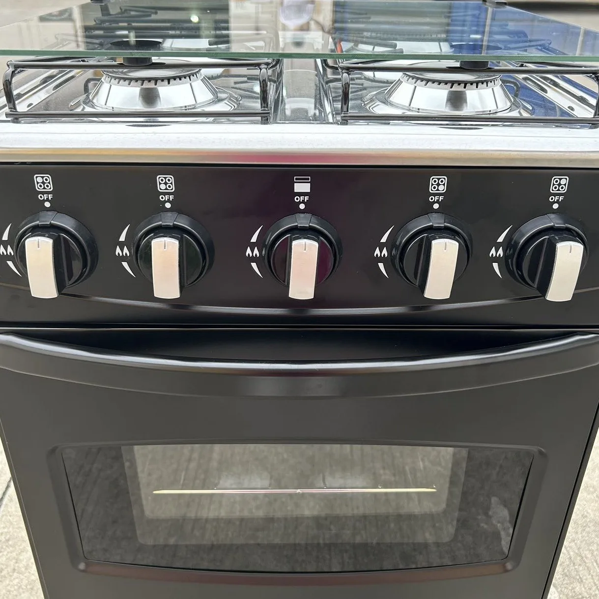 cuisinière à gaz à 4 brûleurs, cuisinière à gaz avec fonction de convection de four et de gril pour la maison autoportante cuisinière à gaz à 4 brûleurs, cuisinière à gaz avec fonction de convection de four et de gril pour la maison autoportante